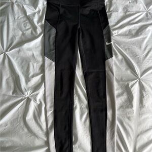 Nike Black Gray White Leggings